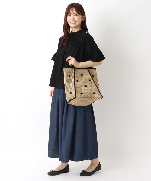 one'sterrace(ワンズテラス)の「ペーパー風ドット柄パイピングバッグ(ショルダーバッグ・レディース・ブラック系8/ベージュ系8・99)」の12枚目の写真