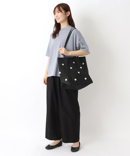 one'sterrace(ワンズテラス)の「ペーパー風ドット柄パイピングバッグ(ショルダーバッグ・レディース・ブラック系8/ベージュ系8・99)」の14枚目の写真