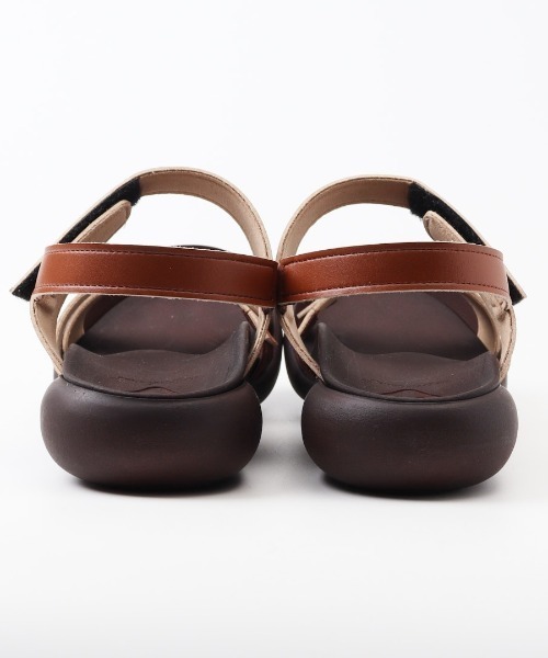 Re:getA（リゲッタ）の「RegettaCanoe リゲッタカヌー クロスベルトストラップサンダル（サンダル・レディース・アイボリー/キャメル/ブラック・24-24.5cm/22-22.5/25-25.5/23-23.5cm）」の12枚目の写真