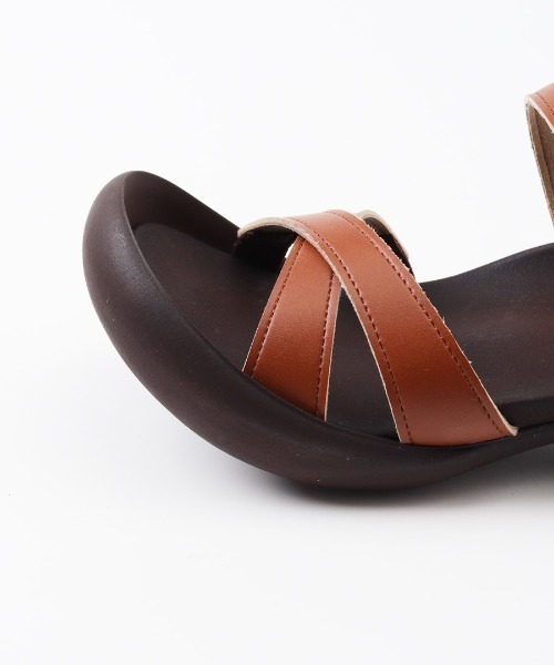 Re:getA（リゲッタ）の「RegettaCanoe リゲッタカヌー クロスベルトストラップサンダル（サンダル・レディース・アイボリー/キャメル/ブラック・24-24.5cm/22-22.5/25-25.5/23-23.5cm）」の8枚目の写真