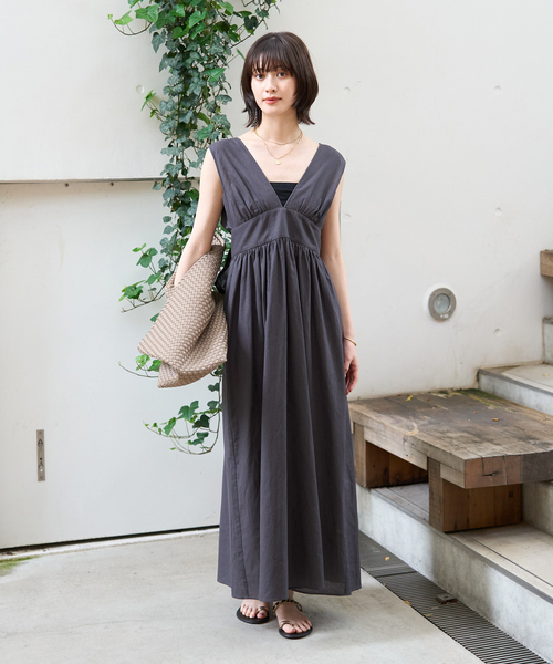 Rouge vif Anna(ルージュヴィフアンナ)の「麻混3WAYウエストリボンワンピース(ワンピース・レディース・ブルー/ブラック・フリー)」の10枚目の写真