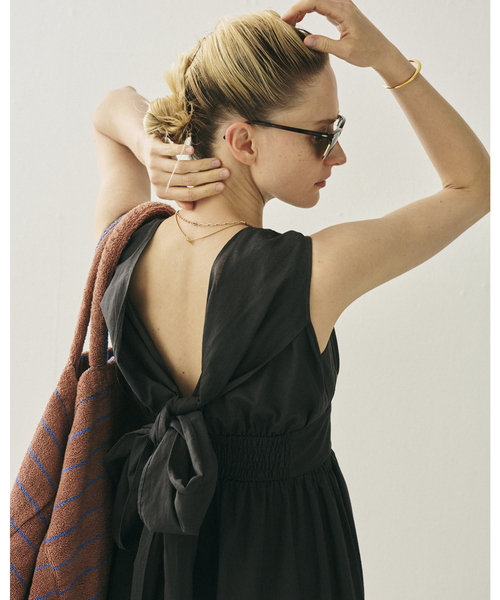 Rouge vif Anna(ルージュヴィフアンナ)の「麻混3WAYウエストリボンワンピース(ワンピース・レディース・ブルー/ブラック・フリー)」の20枚目の写真