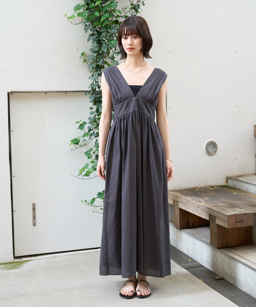 Rouge vif Anna(ルージュヴィフアンナ)の「麻混3WAYウエストリボンワンピース(ワンピース・レディース・ブルー/ブラック・フリー)」の19枚目の写真