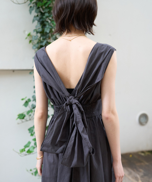 Rouge vif Anna(ルージュヴィフアンナ)の「麻混3WAYウエストリボンワンピース(ワンピース・レディース・ブルー/ブラック・フリー)」の16枚目の写真