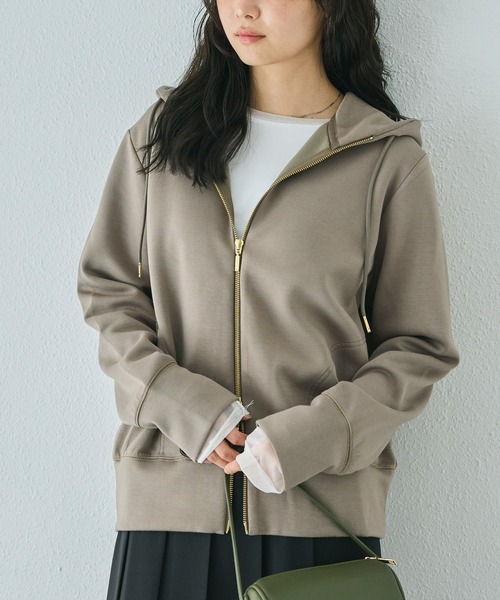 LAVEANGE(ラビアンジェ)の「ダブルジップライトポンチパーカー(パーカー・レディース・モカ/ブラック・M/5L/4L/3L/LL)」の2枚目の写真