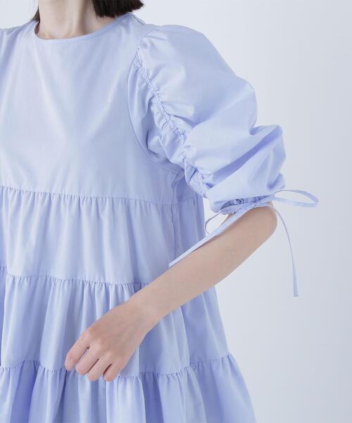 NATURAL BEAUTY BASIC(ナチュラルビューティーベーシック)の「◇ギャザースリーブティアードチュニックブラウス(シャツ/ブラウス・レディース・ブラック/ブルー/イエロー・SMALL/MEDIUM)」の8枚目の写真