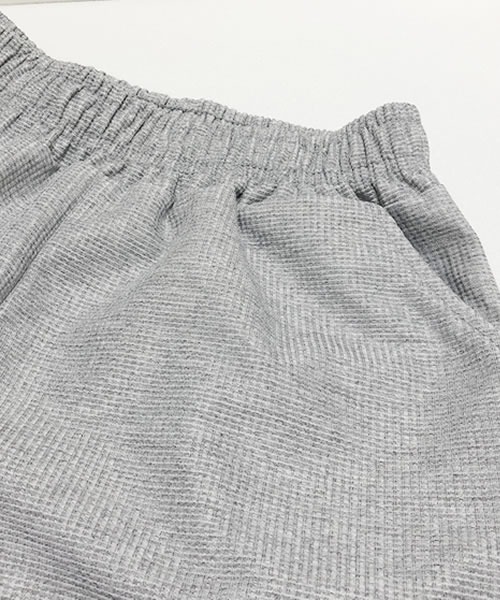 Pittok(ピットク)の「ワッフル地ポケット付きショートパンツ(その他パンツ・レディース・ブラック/グレー/ホワイト/ブルー・MEDIUM/LARGE)」の7枚目の写真