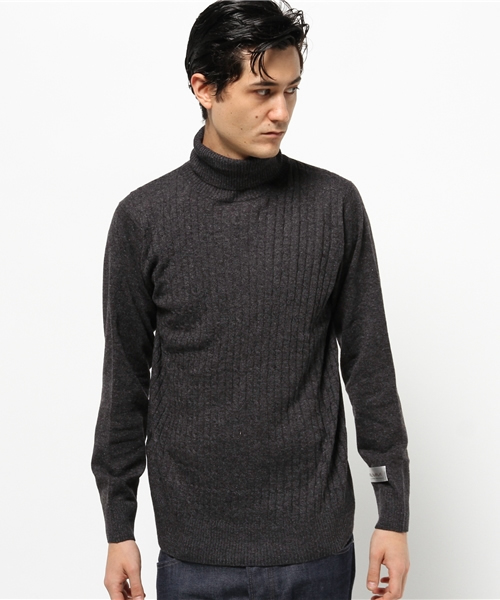 ikka（イッカ）の「GP イタリーヤーンタートルネック （ニット/セーター・メンズ・グレー/ブラック/ネイビー・LARGE/MEDIUM/X-LARGE）」の3枚目の写真