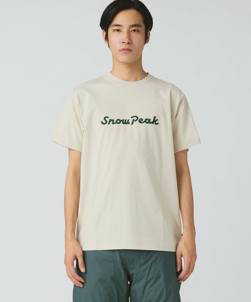 Snow Peak(スノーピーク)の「Snow Peak Typography T-Shirt スノーピーク タイポグラフィ Tシャツ(Tシャツ/カットソー・メンズ・アイボリー/パープル/グレー・M/S/XXL/XL/L/1)」の2枚目の写真