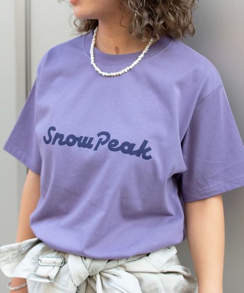 Snow Peak(スノーピーク)の「Snow Peak Typography T-Shirt スノーピーク タイポグラフィ Tシャツ(Tシャツ/カットソー・メンズ・アイボリー/パープル/グレー・M/S/XXL/XL/L/1)」の6枚目の写真