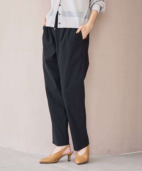 coen（コーエン）の「【定番】イージービューティーテーパードパンツ（WEB限定サイズ）（スラックス・レディース・ブラック/ダークブラウン/ベージュ/ネイビー/オリーブ/ダークグレー・S/M/L/XL）」の22枚目の写真