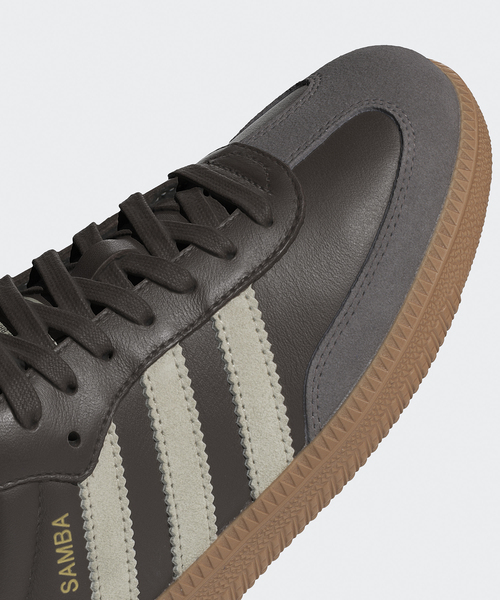 adidas（アディダス）の「adidas / アディダス SAMBA OG（スニーカー・レディース・ブラック/ブラウン・23cm/23.5cm/24cm/24.5cm/25cm）」の21枚目の写真