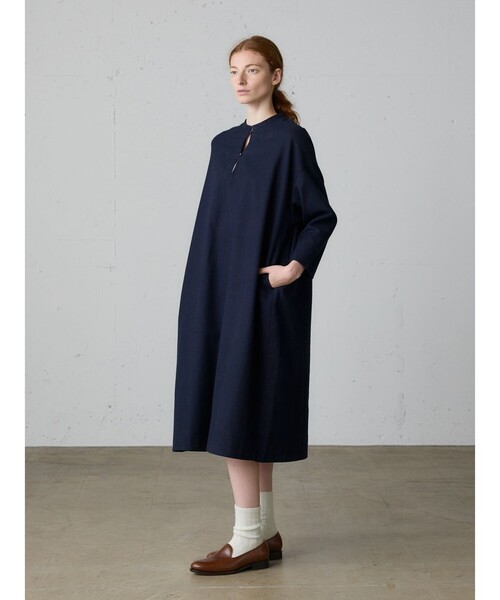 MidiUmi（ミディウミ）の「MidiUmi HOME スキッパーワンピース（ワンピース・レディース・ネイビー/アイボリー・FREE）」の6枚目の写真