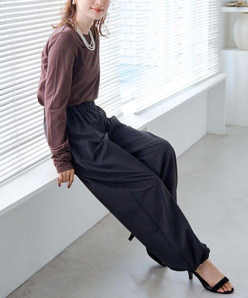 coen(コーエン)の「【UVカット / ストレッチ / 吸水速乾】マルチファンクション バルーンパンツ(スラックス・レディース・オリーブ/ライトピンク/ブラック/ベージュ・L/M)」の6枚目の写真