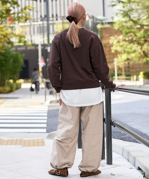 coen(コーエン)の「【UVカット / ストレッチ / 吸水速乾】マルチファンクション バルーンパンツ(スラックス・レディース・オリーブ/ライトピンク/ブラック/ベージュ・L/M)」の13枚目の写真