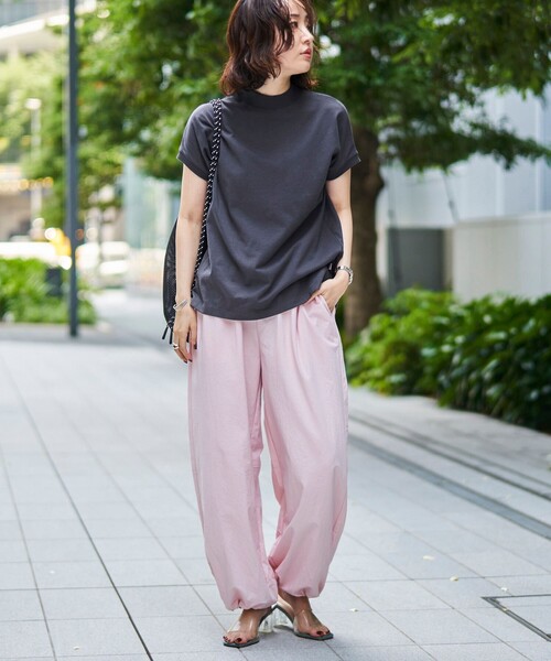 coen(コーエン)の「【UVカット / ストレッチ / 吸水速乾】マルチファンクション バルーンパンツ(スラックス・レディース・オリーブ/ライトピンク/ブラック/ベージュ・L/M)」の20枚目の写真