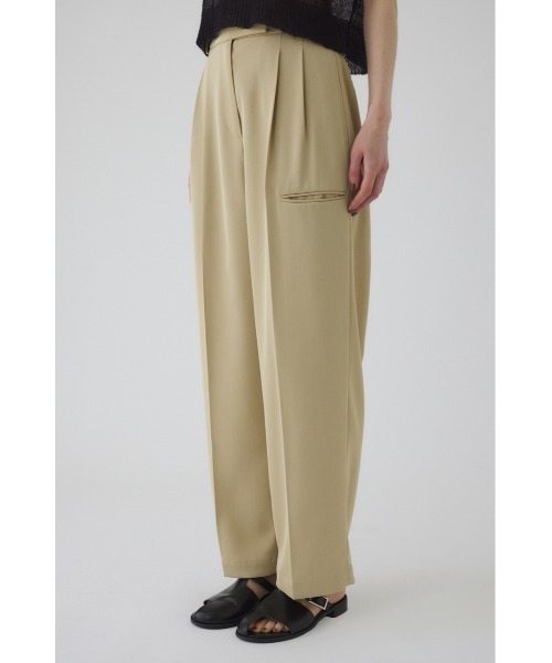 RIM.ARK（リムアーク）の「Piping pocket slacks パイピングポケットスラックス（スラックス・レディース・ホワイト/ベージュ/カーキ・38/36）」の3枚目の写真