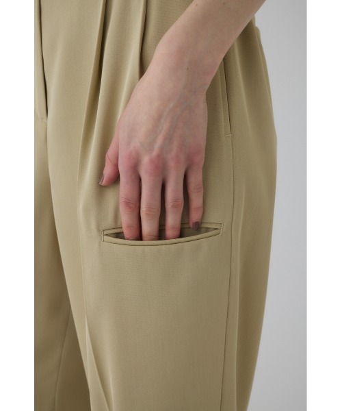 RIM.ARK（リムアーク）の「Piping pocket slacks パイピングポケットスラックス（スラックス・レディース・ホワイト/ベージュ/カーキ・38/36）」の20枚目の写真