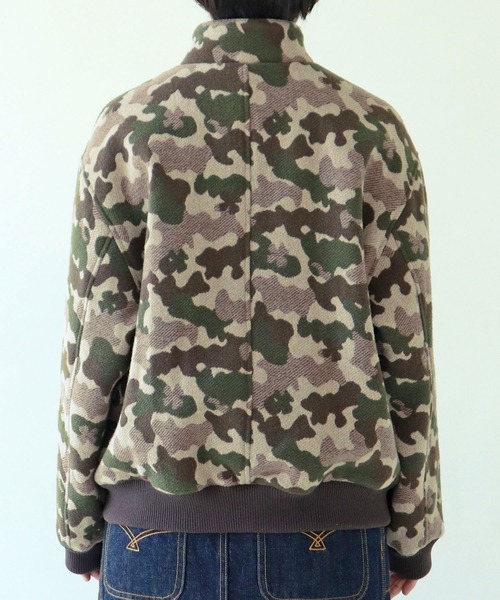 PAR ICI（パーリッシィ）の「迷彩ジャカード スウィングトップ（ブルゾン・レディース・カーキ・FREE）」の10枚目の写真