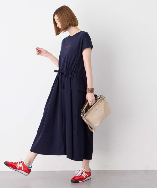 Petit Honfleur（プチオンフルール）の「カーゴドッキングワンピース【接触冷感】（ワンピース・レディース・グレー/ネイビー・M/L）」の13枚目の写真