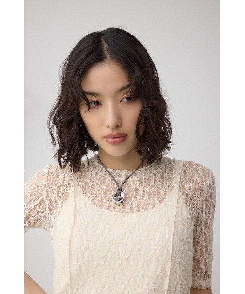 AZUL by moussy（アズールバイマウジー）の「ニュアンストップアジャスタブルチョーカー（チョーカー・レディース・グレー/ブラック・FREE）」の3枚目の写真