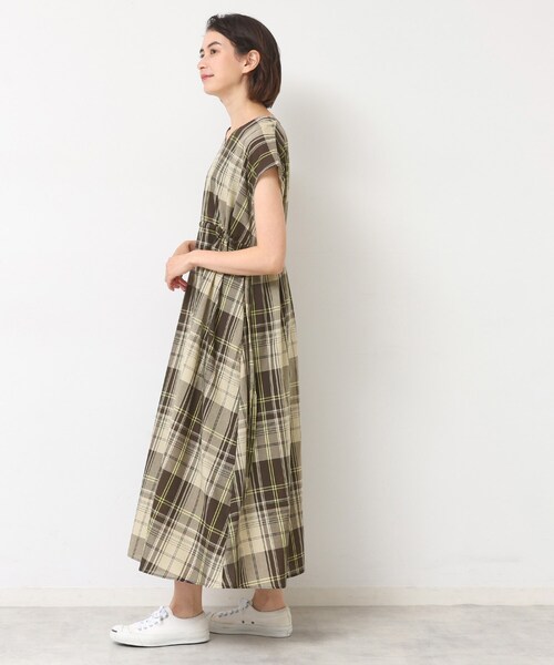 Dessin(デッサン)の「【リンクコーデ・洗える】ウエストドロスト付きチェック柄ワンピース(ワンピース・レディース・ダークブラウン系1/チャコールグレー/ブラウン系その他・01/03/02)」の7枚目の写真