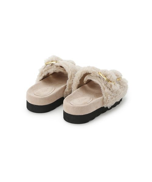 Mila Owen（ミラオーウェン）の「【USAGI ONLINE・ZOZO限定】ダブルストラップボアサンダル（サンダル・レディース・アイボリー/モカ・36/37/38）」の4枚目の写真