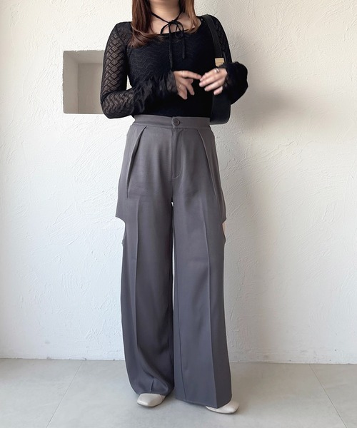 apres jour(アプレジュール)の「カットアウトストレートスラックスパンツ(その他パンツ・レディース・ライトベージュ/ブラック/チャコールグレー・X-LARGE/MEDIUM)」の20枚目の写真