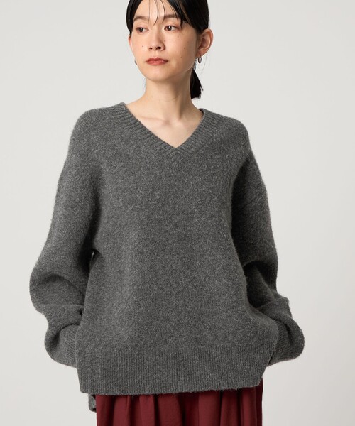 CITEN（シテン）の「＜CITEN＞モチモチVネックニット（ニット/セーター・レディース・ダークグレー/コバルトブルー/ダークブラウン・FREE）」の6枚目の写真