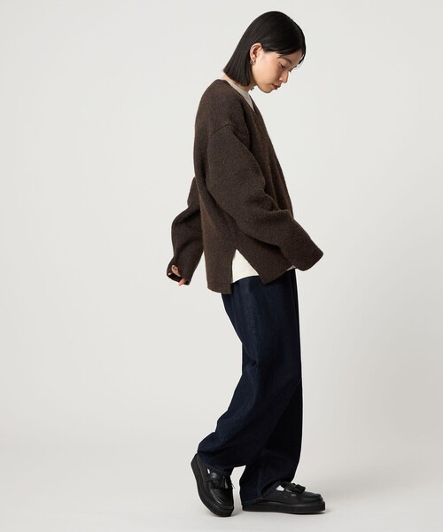 CITEN（シテン）の「＜CITEN＞モチモチVネックニット（ニット/セーター・レディース・ダークグレー/コバルトブルー/ダークブラウン・FREE）」の9枚目の写真