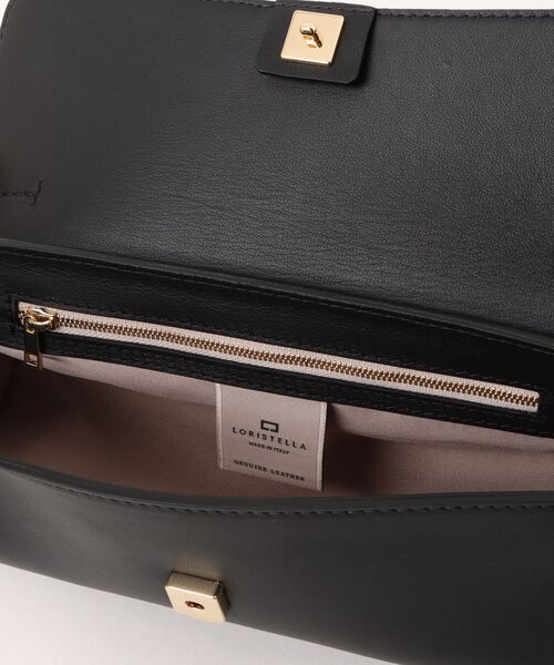 LORISTELLA（ロリステッラ）の「【LORISTELLA】レザーワイドフラップバッグ(Q56470)（ハンドバッグ・レディース・ダークブラウン/ブラック・ALL）」の5枚目の写真
