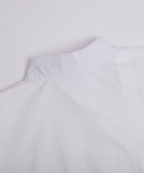 AMELY(エミリー)の「ボリュームスリーブショート丈ハイネックブラウス(シャツ/ブラウス・レディース・ブラック/ホワイト・M/L)」の4枚目の写真