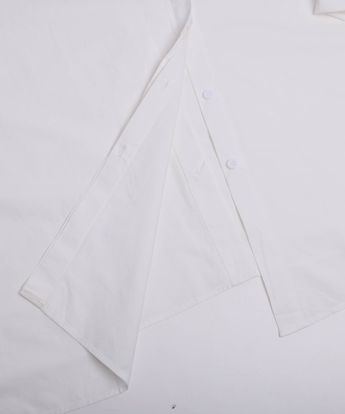 AMELY(エミリー)の「ボリュームスリーブショート丈ハイネックブラウス(シャツ/ブラウス・レディース・ブラック/ホワイト・M/L)」の6枚目の写真
