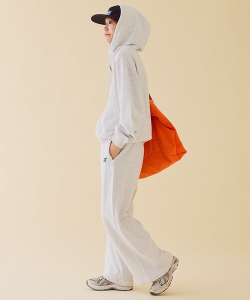 DISCUS（ディスカス）の「【DISCUS】裏毛ハーフジップパーカー（パーカー・レディース・レッド/グレー/ネイビー・LARGE/MEDIUM/SMALL）」の22枚目の写真