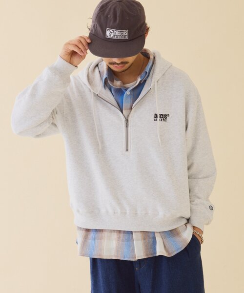 DISCUS（ディスカス）の「【DISCUS】裏毛ハーフジップパーカー（パーカー・レディース・レッド/グレー/ネイビー・LARGE/MEDIUM/SMALL）」の13枚目の写真