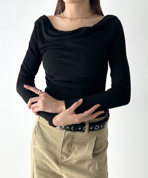 Bamm(バム)の「カウルネックドレープコンパクトトップス(Tシャツ/カットソー・レディース・ベージュ/ホワイト/ブラウン/ブラック/グレー・FREE)」の3枚目の写真