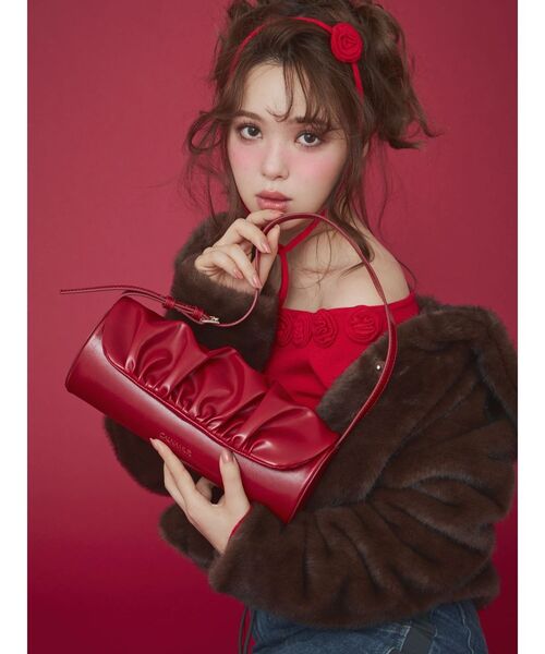 CALNAMUR（カルナムール）の「ギャザーデザイン筒形バック（ハンドバッグ・レディース・ライトイエロー/レッド・FREE）」の9枚目の写真