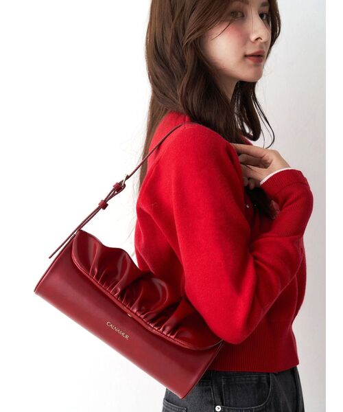 CALNAMUR（カルナムール）の「ギャザーデザイン筒形バック（ハンドバッグ・レディース・ライトイエロー/レッド・FREE）」の12枚目の写真