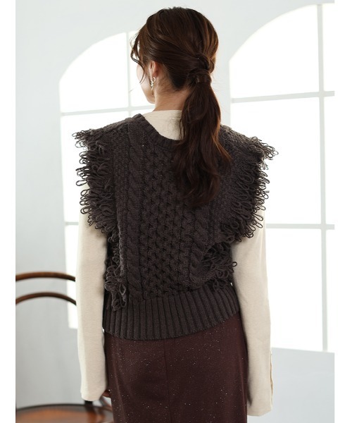 fifth(フィフス)の「フリンジニットベスト(ベスト・レディース・グレー/ブラック/ダークブラウン・M)」の6枚目の写真