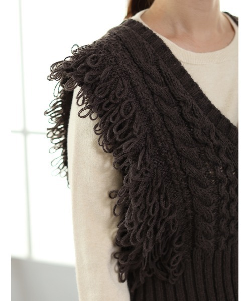 fifth(フィフス)の「フリンジニットベスト(ベスト・レディース・グレー/ブラック/ダークブラウン・M)」の10枚目の写真