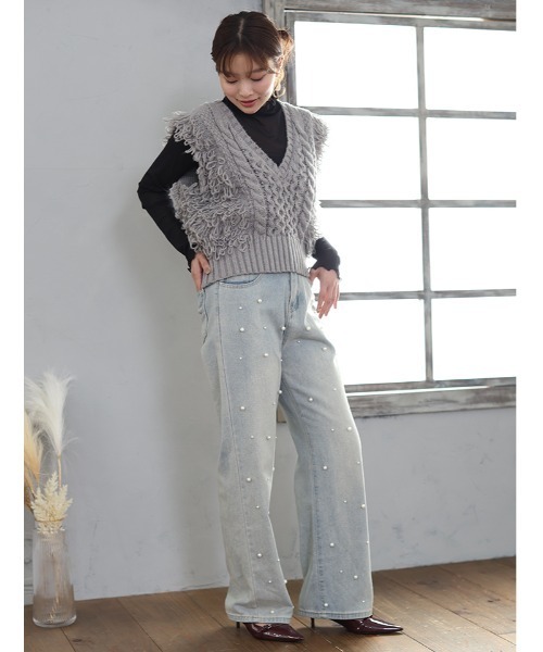 fifth(フィフス)の「フリンジニットベスト(ベスト・レディース・グレー/ブラック/ダークブラウン・M)」の4枚目の写真