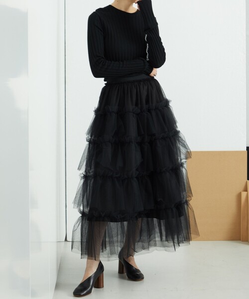 AEWEN MATOPH(イウエン マトフ)の「<AEWEN MATOPH>チュールフリル マキシスカート(スカート・レディース・ブラック・36/38)」の4枚目の写真