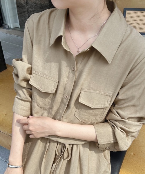 ReRe(リリ)の「大人カジュアルロングシャツワンピース(シャツワンピース・レディース・ブラック/カーキ/モカ/ダークグレー/ネイビー/ベージュ・LARGE/MEDIUM)」の10枚目の写真