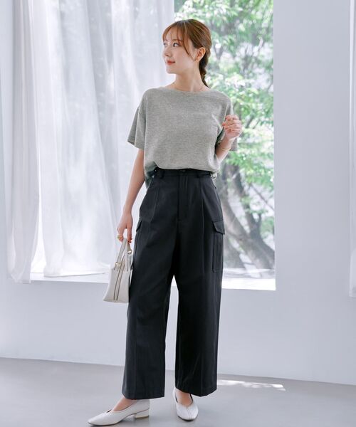 COHINA(コヒナ)の「ワイドストレートカーゴパンツ 【低身長・小柄女性】(カーゴパンツ・レディース・ネイビー/ホワイト/グリーン・XS-Short/S-Short/XS-Regular/S-Regular)」の16枚目の写真