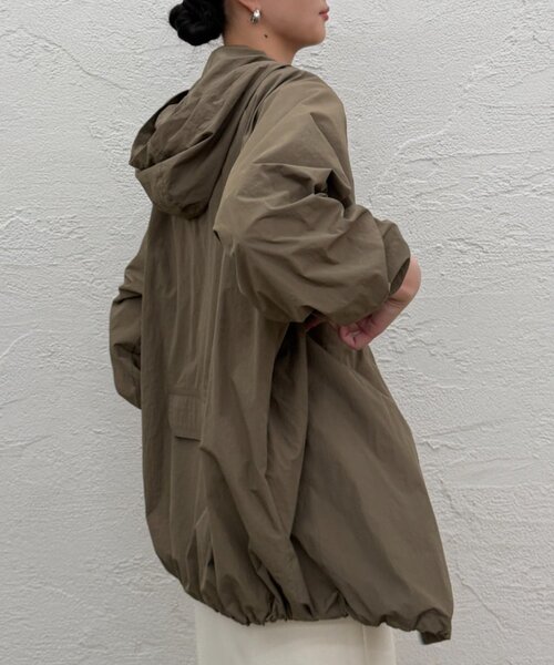 earthy(アーシー)の「マウンテンパーカー(その他アウター・レディース・ベージュ/カーキ・SMALL/MEDIUM)」の3枚目の写真