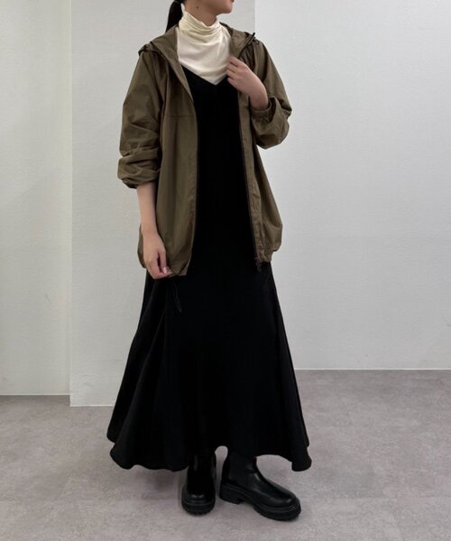 earthy(アーシー)の「マウンテンパーカー(その他アウター・レディース・ベージュ/カーキ・SMALL/MEDIUM)」の6枚目の写真