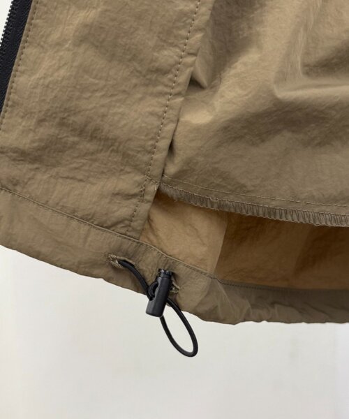 earthy(アーシー)の「マウンテンパーカー(その他アウター・レディース・ベージュ/カーキ・SMALL/MEDIUM)」の21枚目の写真