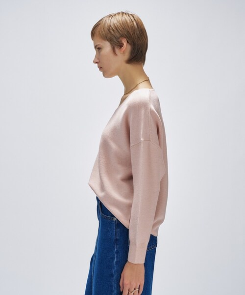 cloenc（クロエンス）の「【手洗い可】Vネックラメガターニット（ニット/セーター・レディース・ブラック系3/ブラウン系その他4/ライトグレー系3/ベージュ系3/ベージュ系その他7/ピンク系4・02/00）」の9枚目の写真