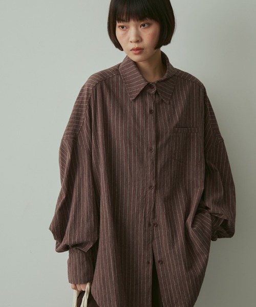full/fill.（フルフィル）の「natural stripe over shirt / ナチュラルストライプオーバーシャツ（シャツ/ブラウス・レディース・ブラック/アイボリー/ブラウン・FREE）」の2枚目の写真