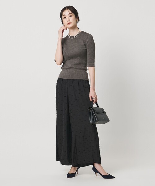 UNITED ARROWS(ユナイテッドアローズ)の「ドットカットジャガード イージー ワイド パンツ ‐ウォッシャブル‐(その他パンツ・レディース・ブラック/ネイビー・38/36)」の4枚目の写真